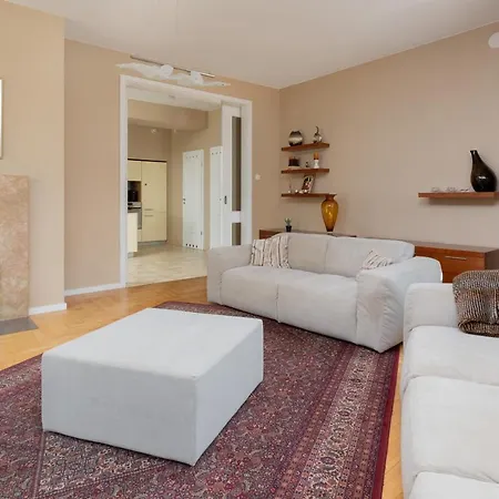 Lejlighed Orlowo Park - Spacious With Winter Garden By Renters Gdynia
