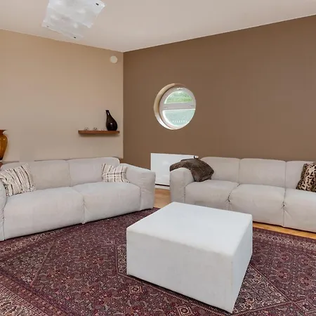 Orlowo Park - Spacious With Winter Garden By Renters *