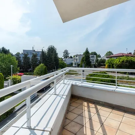 Orlowo Park - Spacious With Winter Garden By Renters Lejlighed