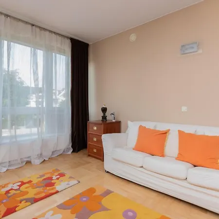 Orlowo Park - Spacious With Winter Garden By Renters Apartment *