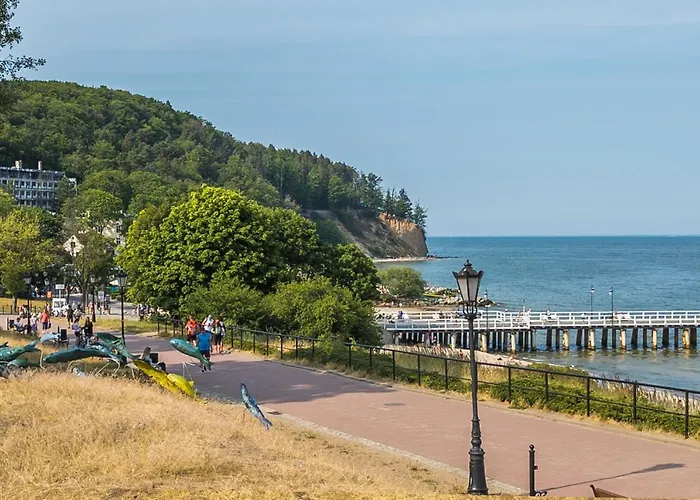 Orlowo Park - Spacious With Winter Garden By Renters