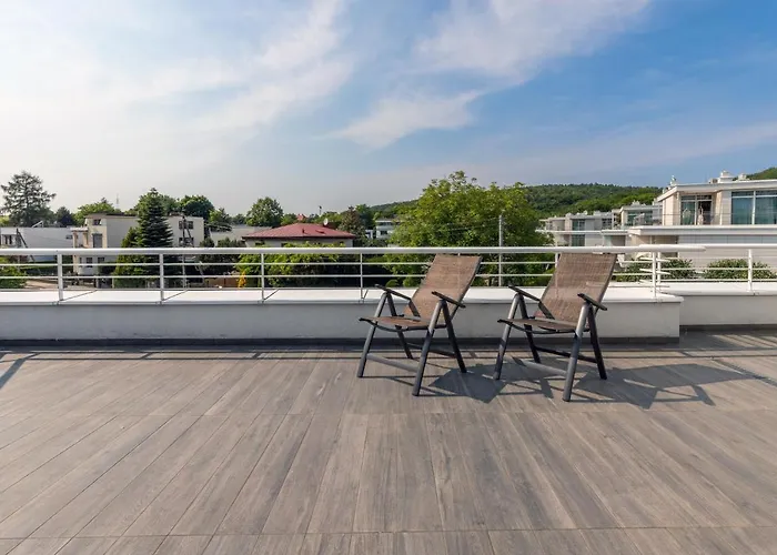 Orlowo Park - Spacious With Winter Garden By Renters דירה *