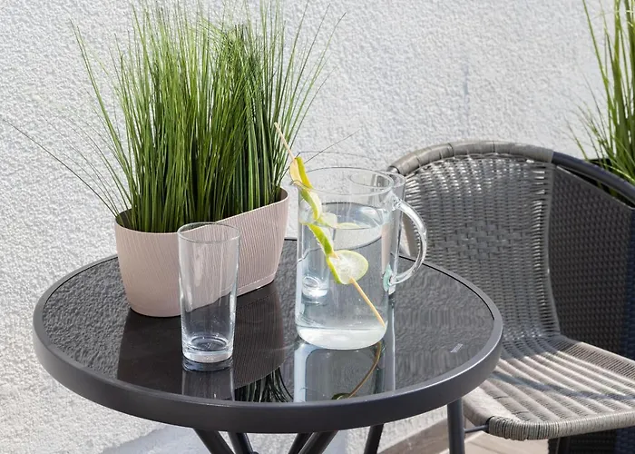 Orlowo Park - Spacious With Winter Garden By Renters דירה *